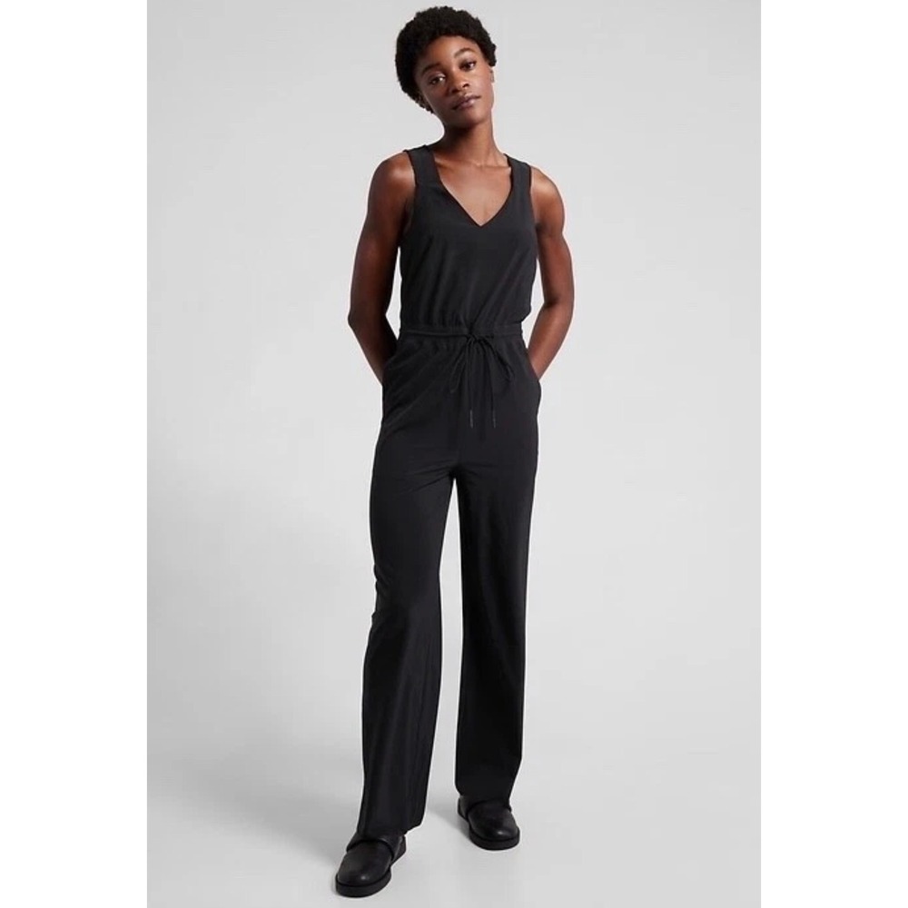 Athleta Savannah Jumpsuit Women's 2 Black Wide Leg Travel Romper Quick Dry